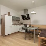 Life Apartment *