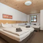 Life Apartment *